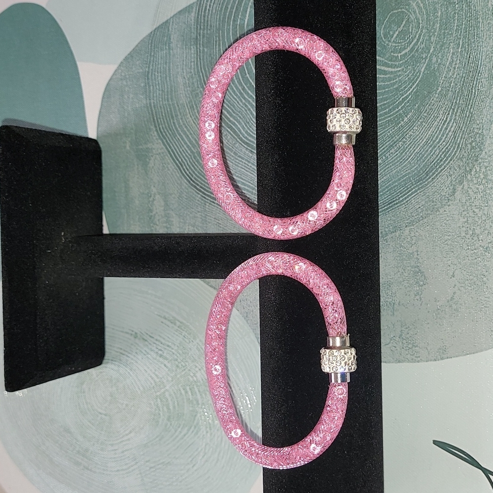 FLOATING CRYSTAL BRACELETS